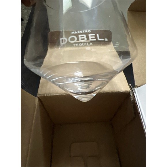 Rare New 2pc Maestro Dobel Tequila Rolling Shot Glasses Home Barware Drinkware - Picture 3 of 8